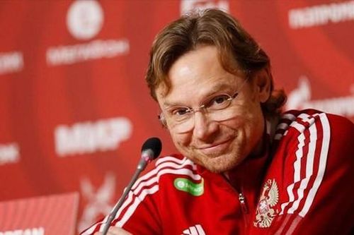 HLV đội tuyển Nga: 'Chúng tôi sẽ sớm gia nhập AFC'