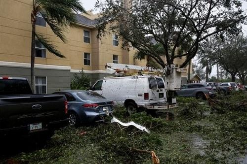 Bãi biển thơ mộng Florida tan hoang vì bão Ian