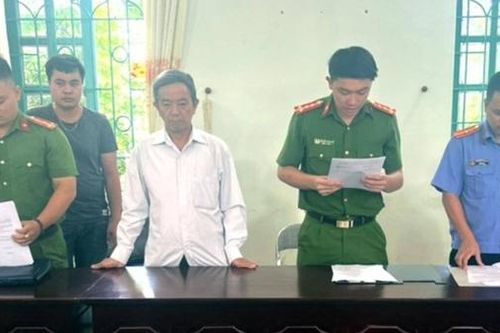 Bắt giam trưởng thôn liên quan dự án mở rộng sân bay Điện Biên