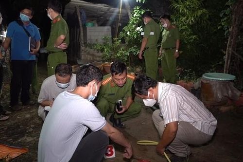 Em đâm anh trai tử vong