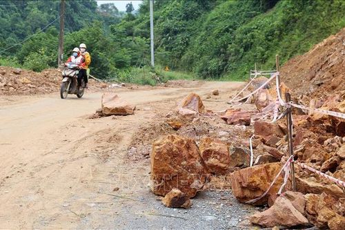 Lào Cai: Khẩn trương xử lý các điểm sạt lở trên Tỉnh lộ 156B