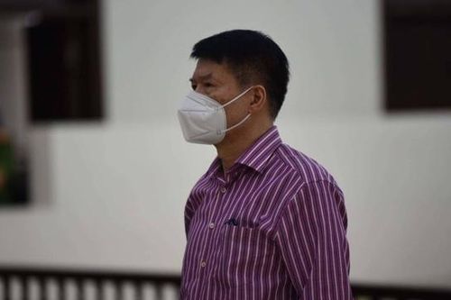 Vụ VN Pharma: Cựu Thứ trưởng Bộ Y tế Trương Quốc Cường nộp thêm 500 triệu đồng