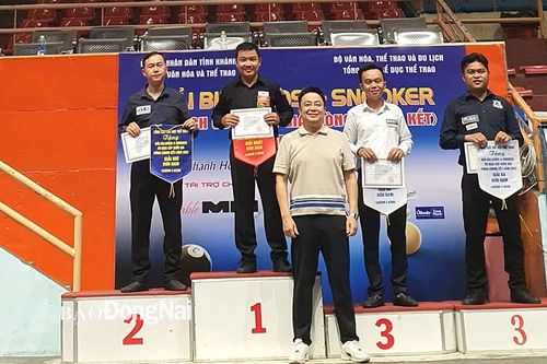 Trần Cao Trí (Đồng Nai) đoạt ngôi á quân Carom 3 băng Giải Billiards vô địch quốc gia 2022