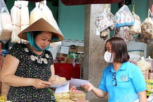 Đẩy mạnh phát triển bảo hiểm xã hội, bảo hiểm y tế