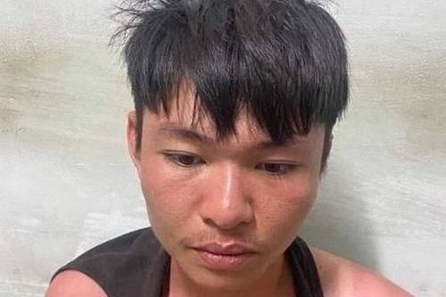 Buồn chuyện ly dị vợ, cướp tiệm vàng để được...đi tù!