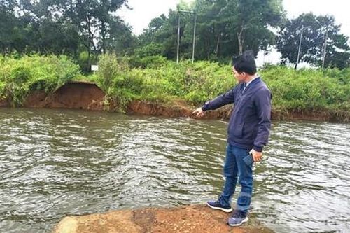 Vỡ đập tràn ngăn Biển Hồ, không gây thiệt hại cho người dân