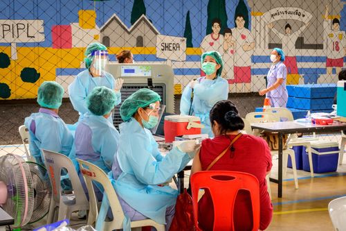 Thái Lan dỡ bỏ tình trạng khẩn cấp phòng ngừa dịch COVID-19