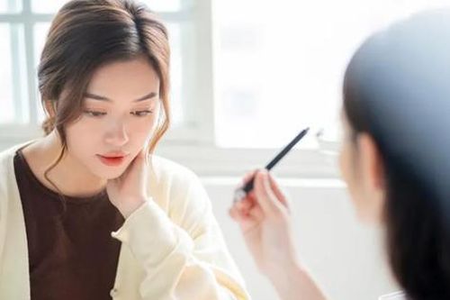 Nghe chị giúp việc nói lý do xin nghỉ việc mà tôi tái mặt