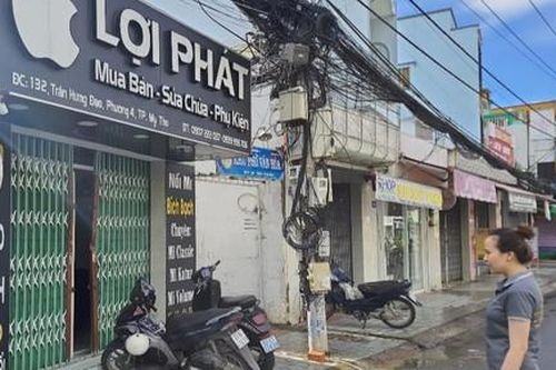 Truy bắt 2 đối tượng cắt khóa cửa hàng ĐTDĐ trộm 5 IPhone