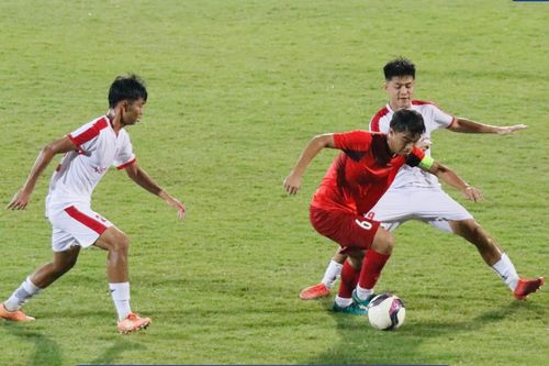U17 Việt Nam thắng đậm U19 Viettel trước thềm giải châu Á