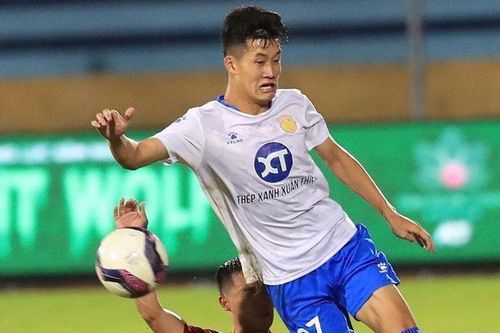 Vòng 17 V.League 2022: Hà Nội FC bứt tốp, Sông Lam Nghệ An lo lắng mục tiêu top 5