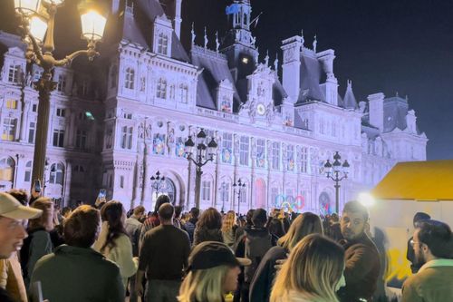 Sôi động lễ hội 'Đêm Trắng' cùng nghệ thuật đương đại tại Paris (Pháp)