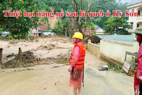Thiệt hại nặng nề sau lũ quét ở Kỳ Sơn