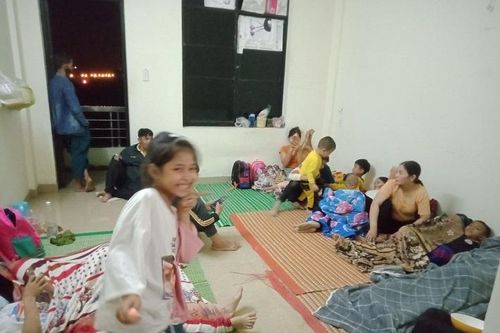 Thủy điện A Vương, ấp áp tình người giúp dân trong bão Noru