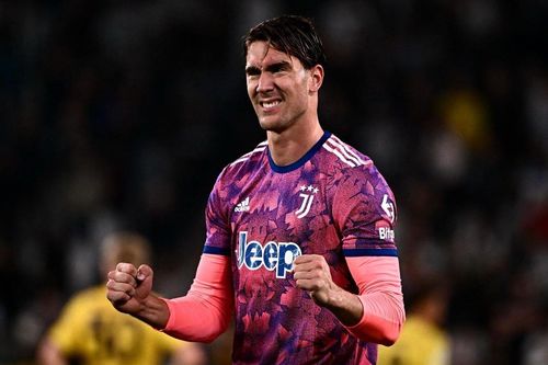 Juventus tạm thoát khủng hoảng