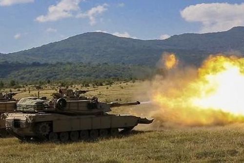 Sức mạnh siêu tăng M1A1 Abrams Mỹ dự định cung cấp cho Ukraine