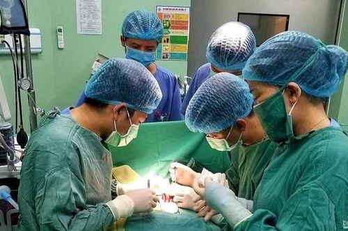 Bệnh viện Sản Nhi Nghệ An: Cứu sống trẻ sơ sinh nội tạng thoát vị ra ngoài ổ bụng