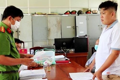 Nhân viên ngân hàng dùng chiêu 'đáo hạn' chiếm đoạt 300 triệu đồng
