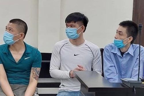 Suýt mất mạng vì nghi người khác trêu ghẹo bạn gái mình