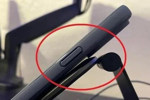 Thiết kế của iPhone 14 Pro khiến cho chiếc điện thoại này không thể sử dụng sạc không dây?