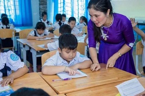 Làm thế nào để giữ chân giáo viên?