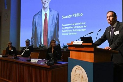 Nhà khoa học Thụy Điển đoạt giải Nobel Y sinh 2022