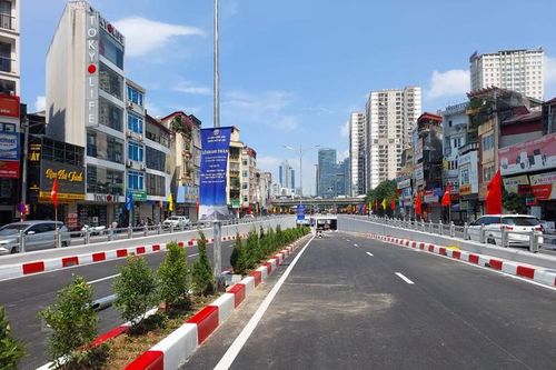 Cận cảnh hầm chui Lê Văn Lương - Khuất Duy Tiến trước ngày khánh thành