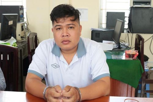 Nhân viên ngân hàng lừa đảo hàng trăm triệu đồng