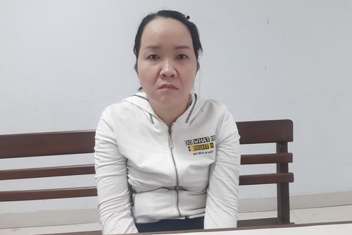 Kế toán giả chữ ký Hiệu trưởng chiếm đoạt gần 1 tỷ đồng