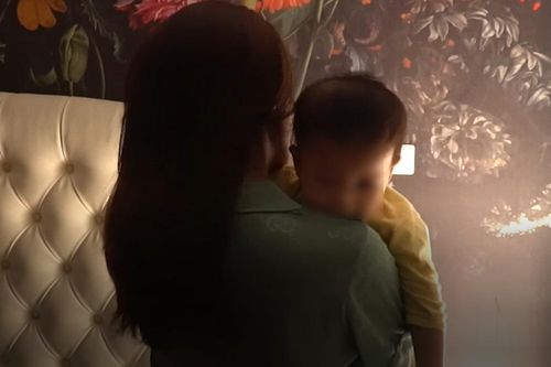 Trầm cảm sau sinh, mẹ định sát hại con vì trẻ liên tục quấy khóc đêm