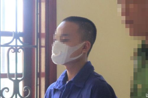 Nam sinh lớp 9 chém người trong khu nội trú lĩnh án
