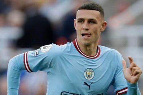 Man City tăng lương hơn gấp ba lần để giữ chân 'báu vật'