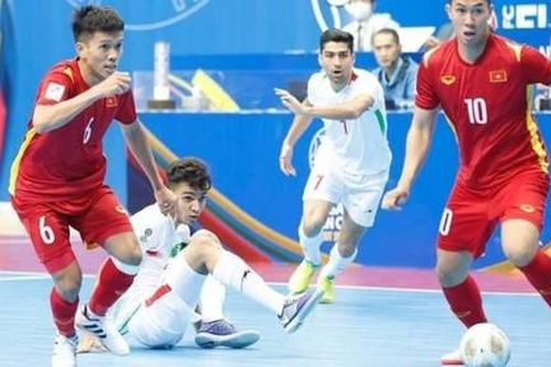 Việt Nam thua Iran 1-8 ở tứ kết Futsal châu Á