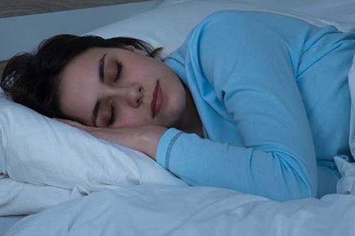 Giờ đi ngủ lý tưởng để giảm nguy cơ mắc bệnh tim bạn cần biết