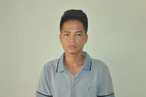Vĩnh Phúc: Bắt nam thanh niên hất cảnh sát lên nắp capo