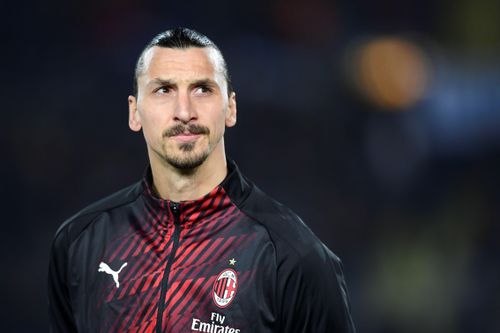 Ibrahimovic mua bộ đôi Ferrari mừng sinh nhật tuổi 41