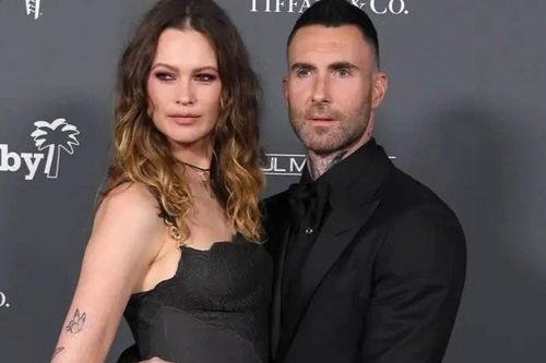 Giai đoạn tồi tệ của Adam Levine và Behati Prinsloo