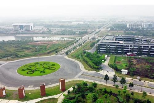 Phát triển đô thị vệ tinh: Quy hoạch cần sát thực tế phát triển