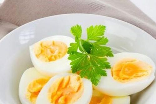 Món ăn đơn giản như trứng luộc mà cũng có thể chế biến sai cách gây ngộ độc cho người ăn