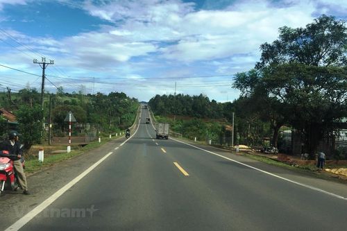 Khẩn trương chọn nhà thầu làm dự án giao thông miền núi phía Bắc