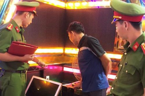 Hà Nội công khai 24 cơ sở bị tạm đình chỉ, đình chỉ hoạt động do vi phạm phòng cháy chữa cháy