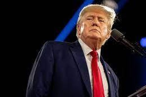 Ông Trump yêu cầu Tòa án Tối cao can thiệp vụ Mar-a-Lago