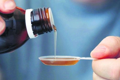 WHO cảnh báo về 4 loại syrup ho sau cái chết của 66 trẻ em ở Gambia