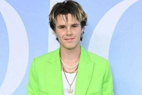 Cruz Beckham làm ca sĩ