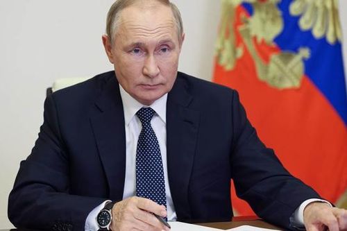 Ông Putin ra lệnh quốc hữu hóa nhà máy điện hạt nhân lớn nhất châu Âu