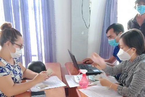 Chỉ hỗ trợ tiền ăn trường hợp có quyết định cách ly
