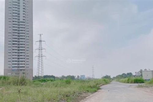 Hàng trăm lô đất dịch vụ 'tắc nghẽn'