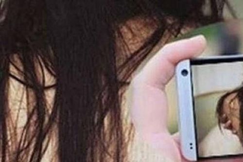 Người mẹ quay clip, báo công an 'chồng hờ' hiếp dâm con mình