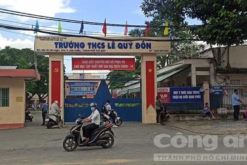 Tiếp tục làm rõ vụ phụ huynh vào trường 'giải cứu' con khỏi 'bạo lực học đường'