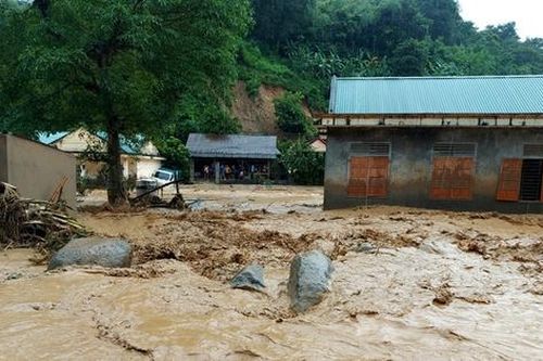 Chuyên gia nêu nguyên nhân sâu xa gây lũ quét, sạt lở đất ngày càng nghiêm trọng